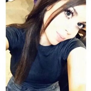 Meet your Posher, Charisse